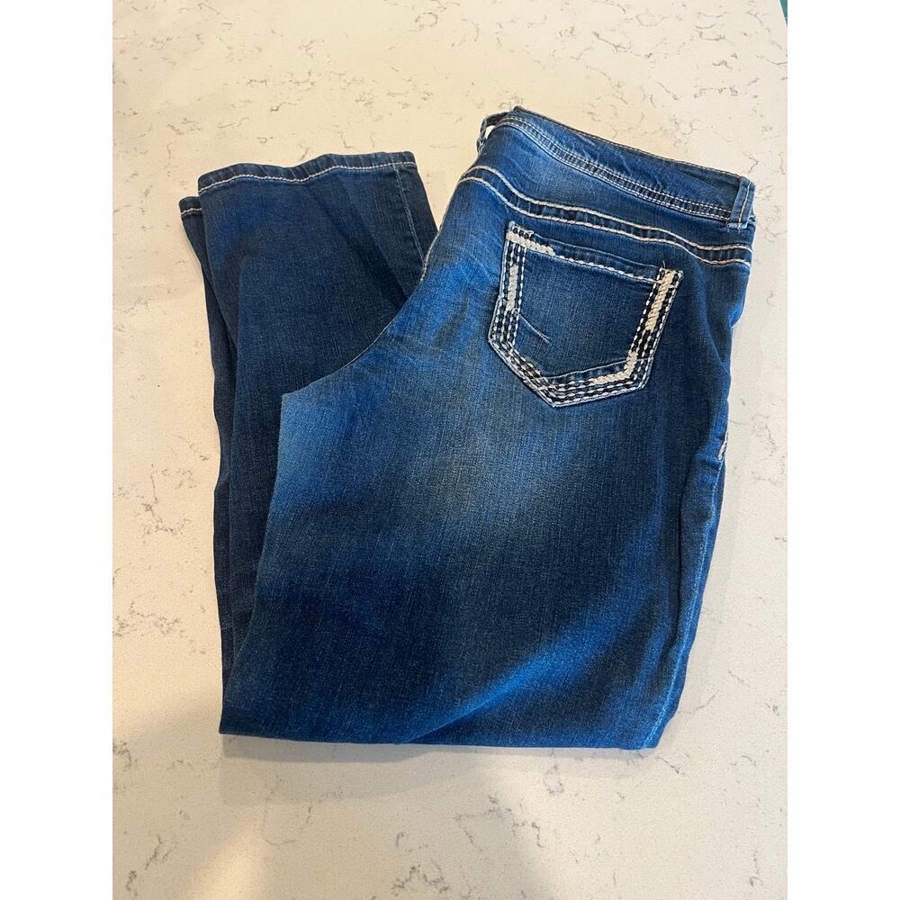 Maurices Women’s Jeans Size 13/14 Inseam approx 27